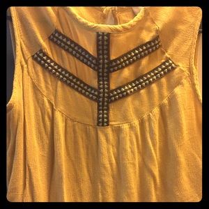 Elodie sleeveless blouse